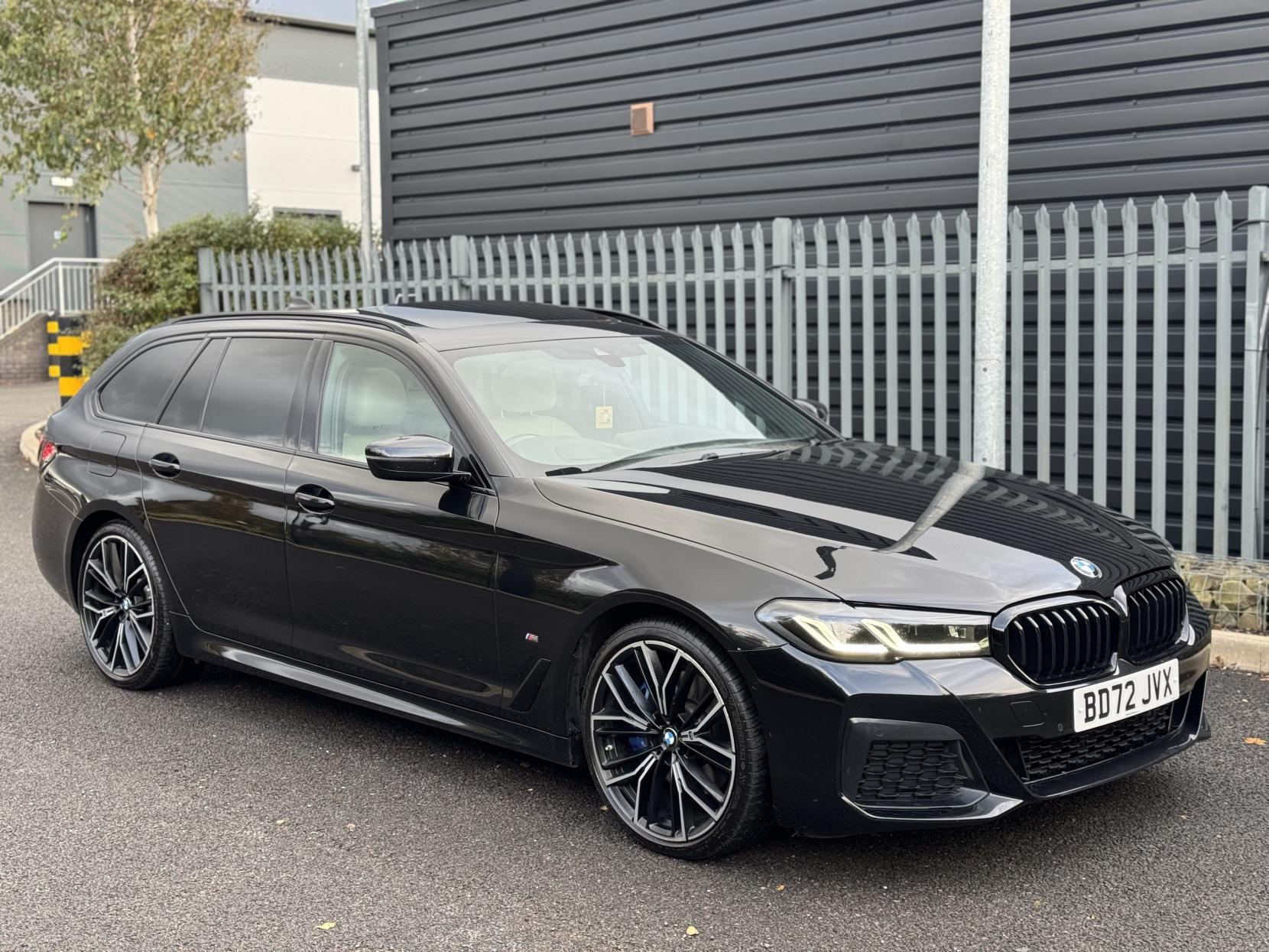 BMW 5 Series 2.0 520d MHT M Sport Touring 5dr Diesel Hybrid Steptronic Euro 6 (s/s) (190 ps)